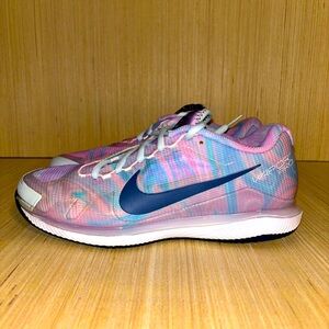 SOLD!!!!!Nike Air Vapor Pro